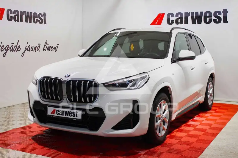 2025 BMW X1