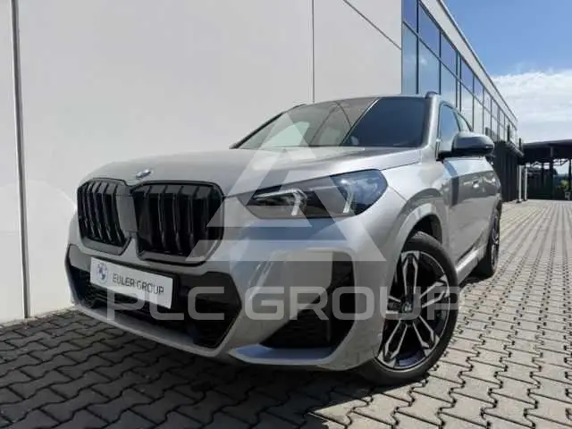 2025 BMW X1