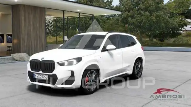 2025 BMW X1