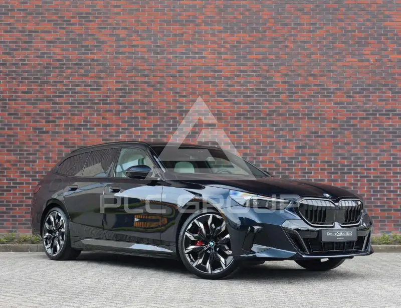 2025 BMW 550