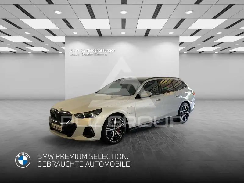 2025 BMW 550