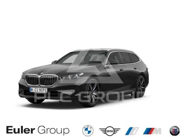 2025 BMW 550