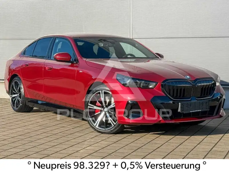 2025 BMW 550