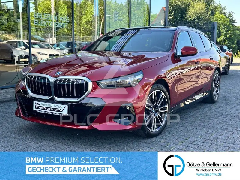 2025 BMW 550