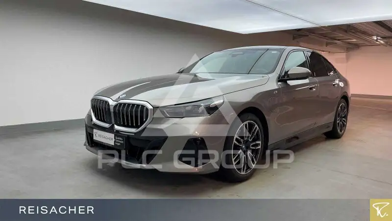 2025 BMW 550