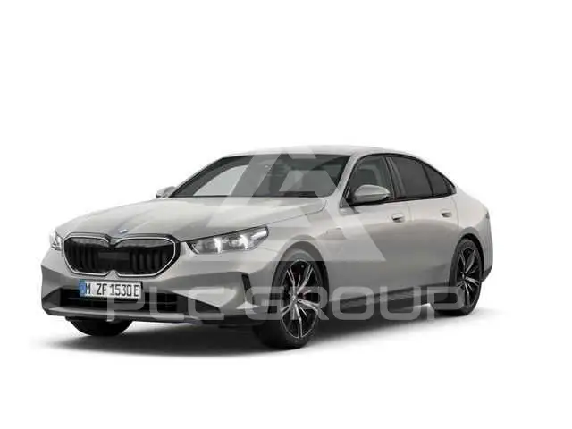 2025 BMW 550