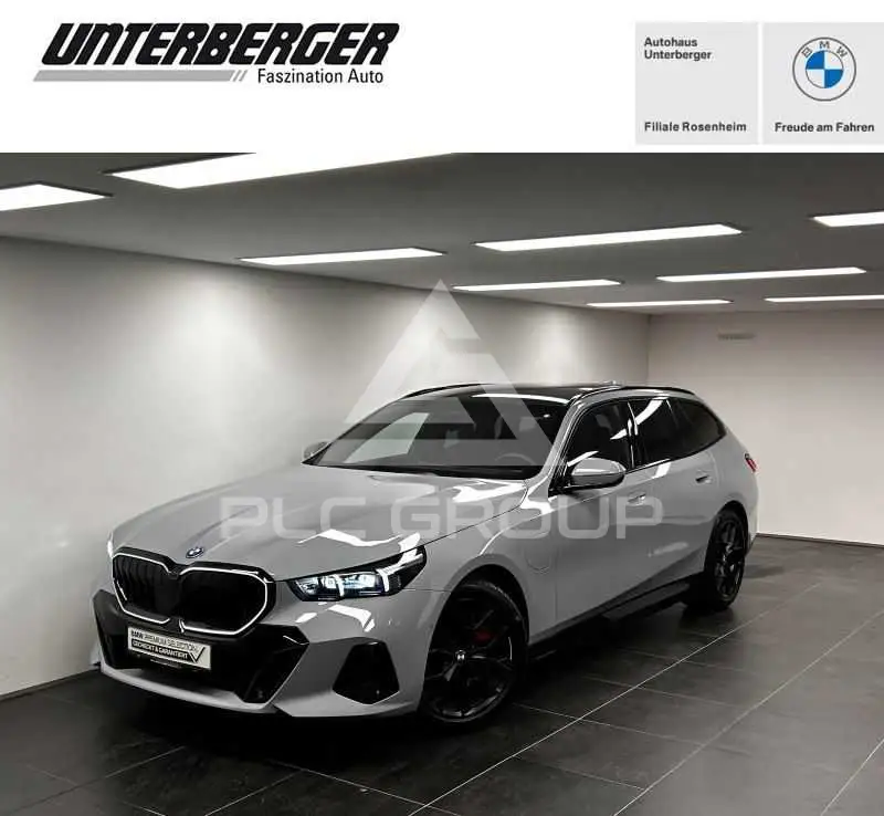2025 BMW 550