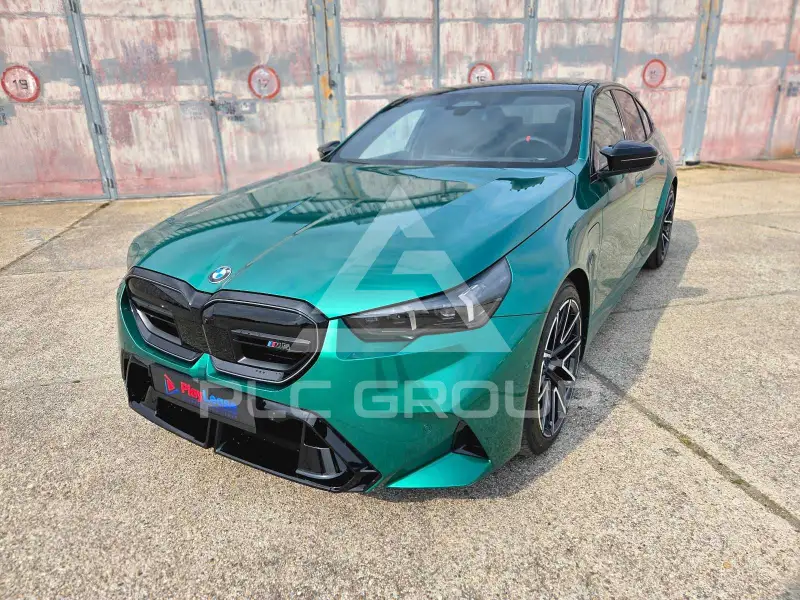 2025 BMW M5
