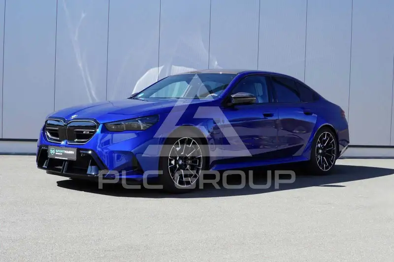2025 BMW M5