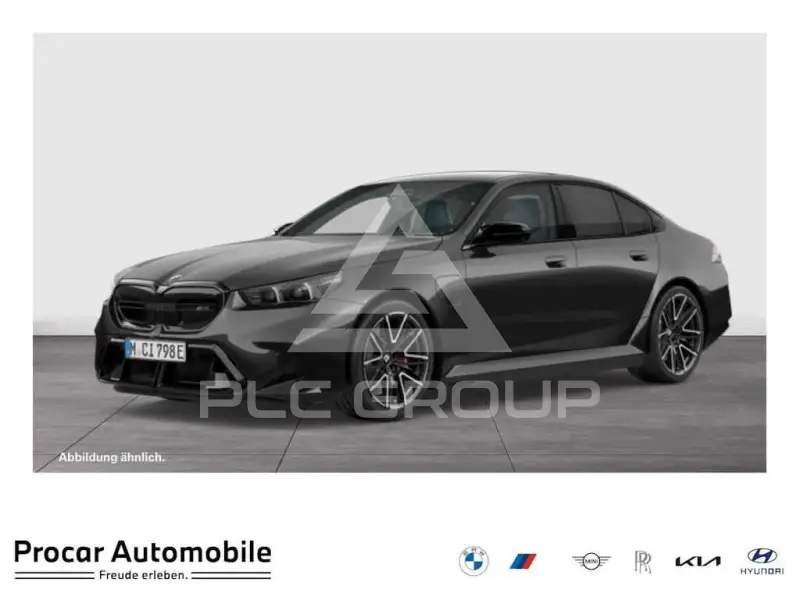 2025 BMW M5