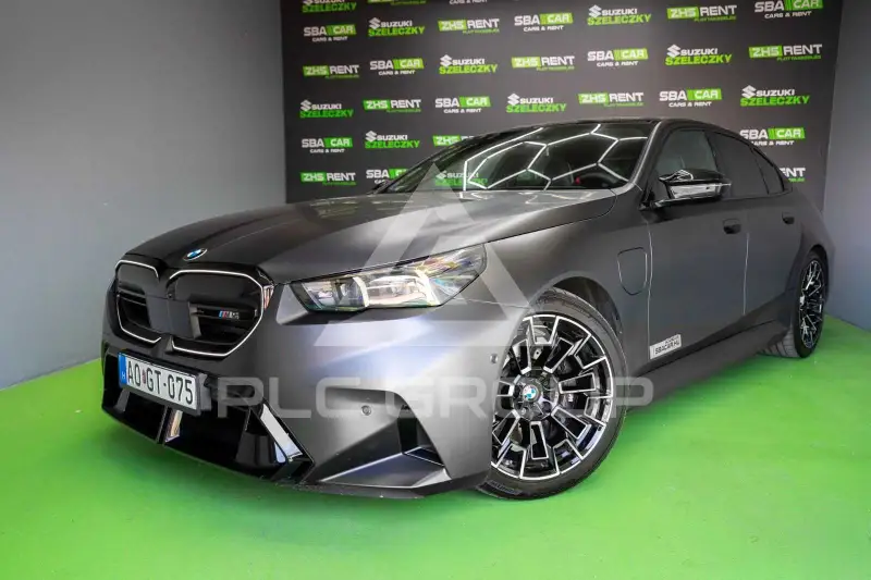 2025 BMW M5