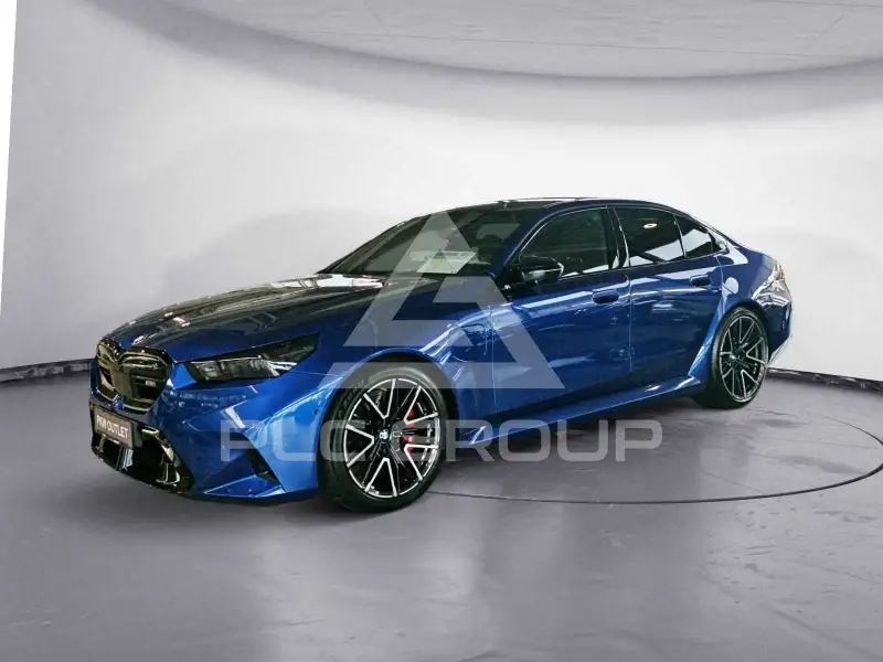 2025 BMW M5