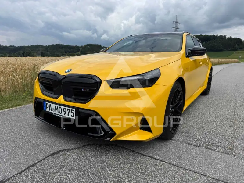 2025 BMW M5