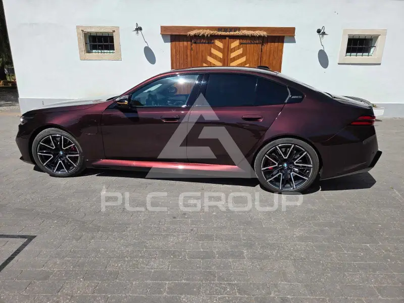 2025 BMW M5