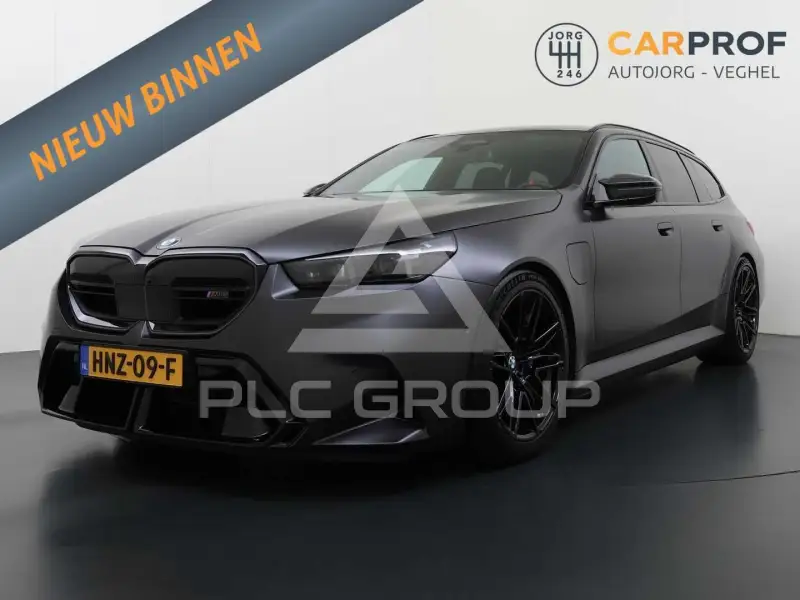 2025 BMW M5