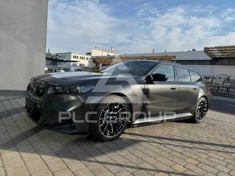 2025 BMW M5