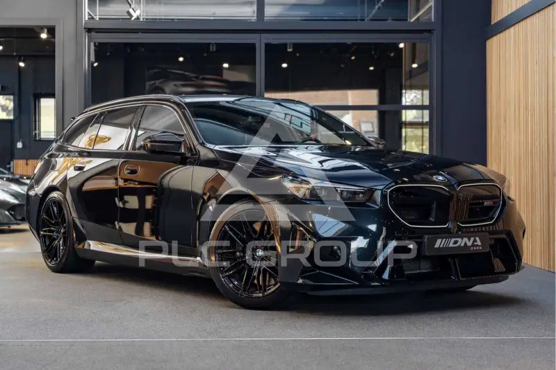 2025 BMW M5