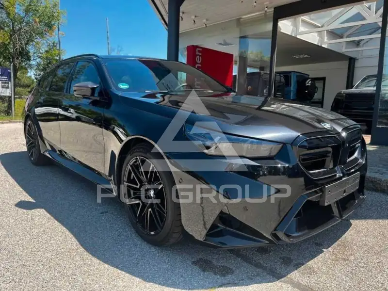 2025 BMW M5