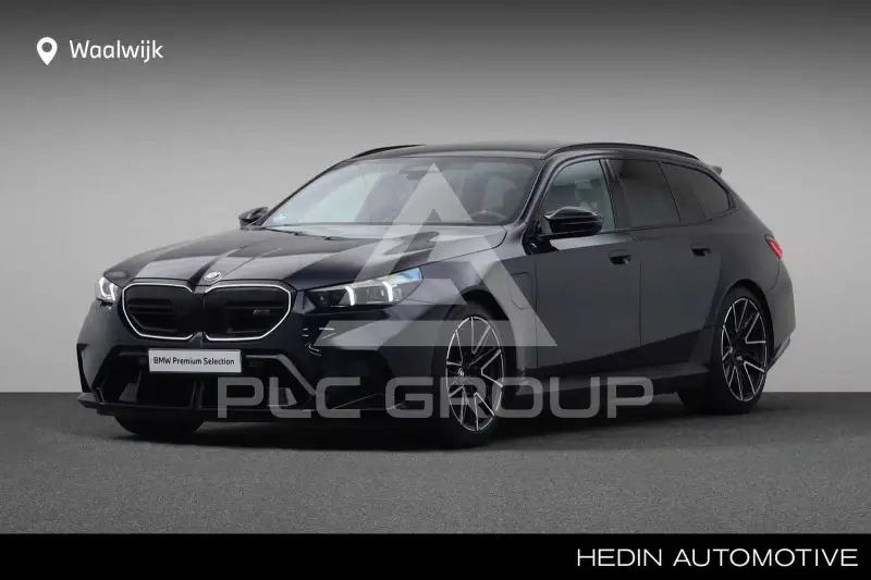 2025 BMW M5