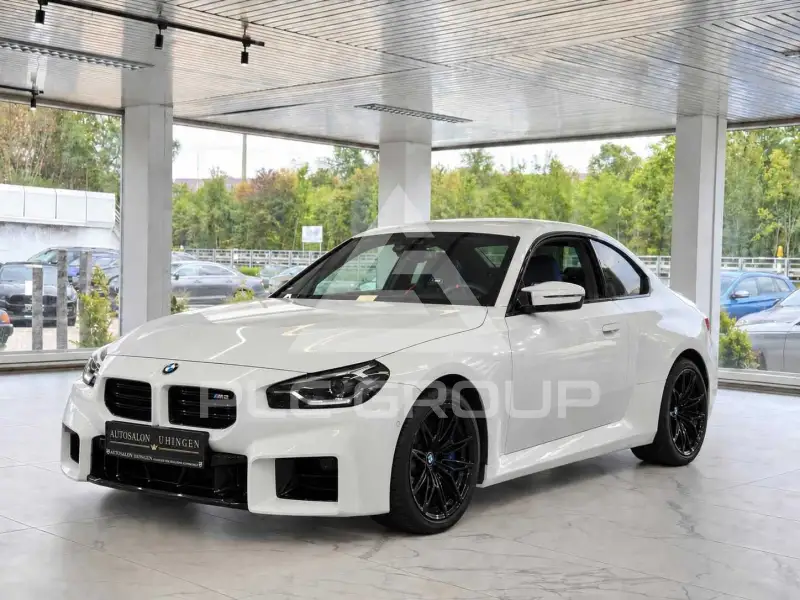 2025 BMW M2