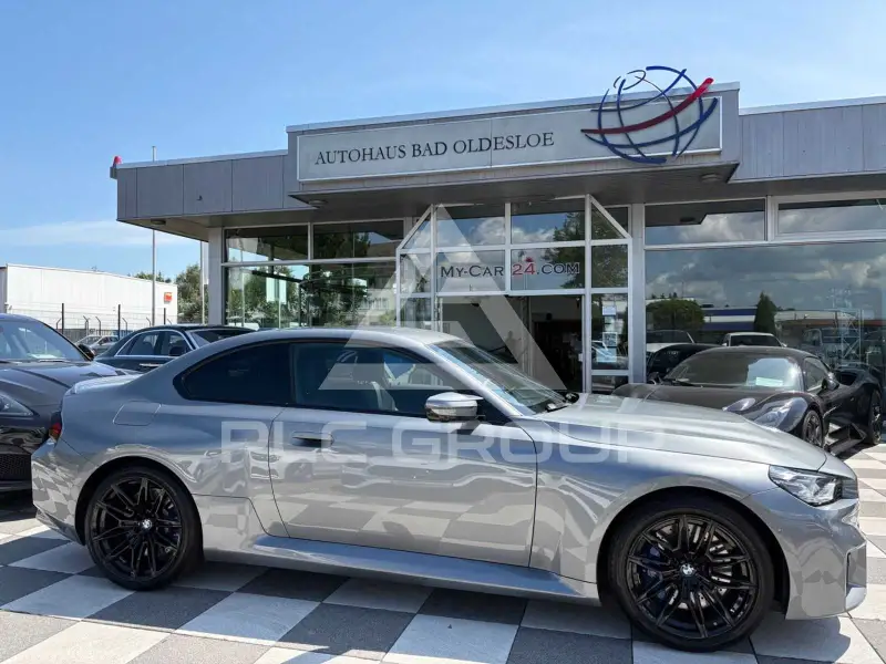 2025 BMW M2