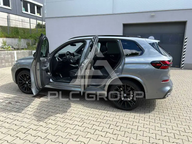 2025 BMW X5