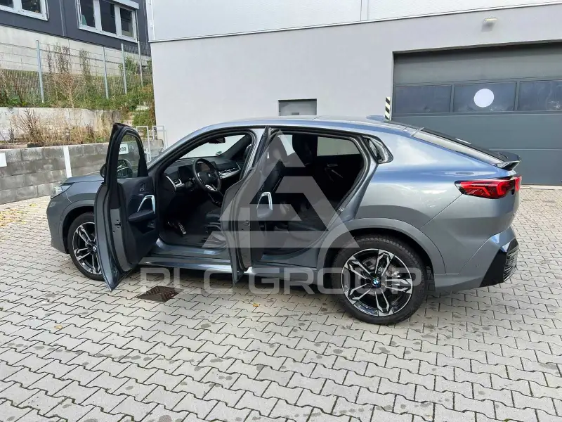 2025 BMW X2