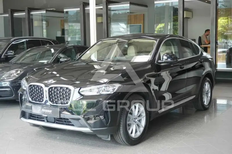 2025 BMW X4