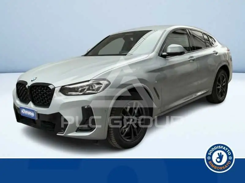 2025 BMW X4