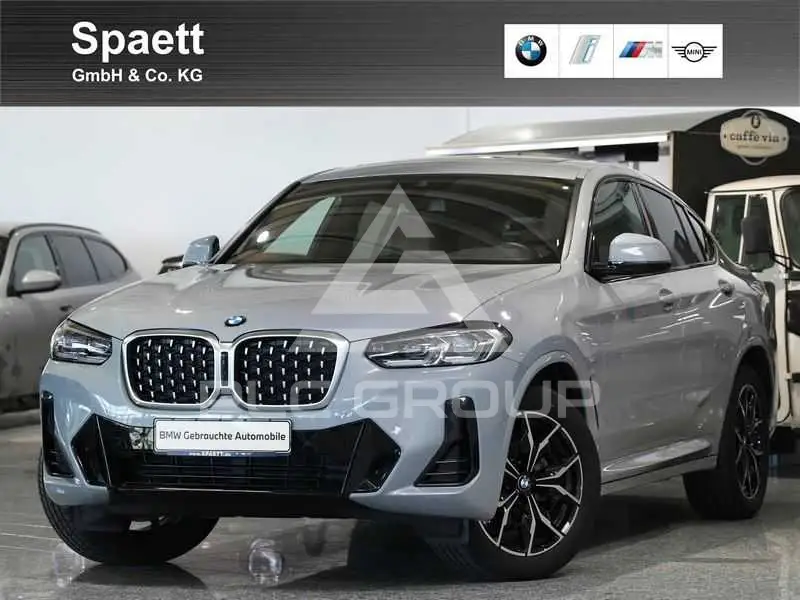 2025 BMW X4