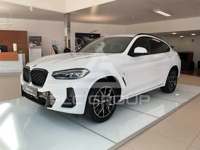 2025 BMW X4