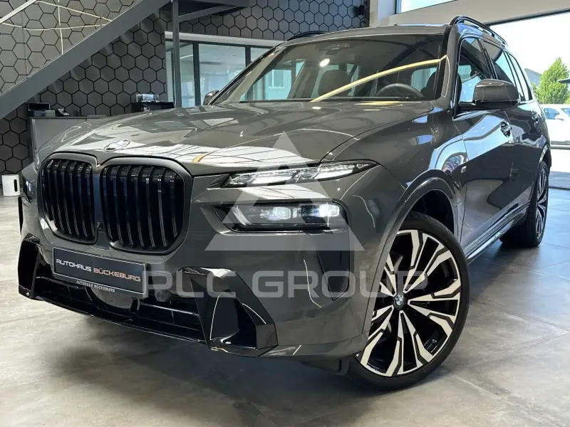 2025 BMW X7