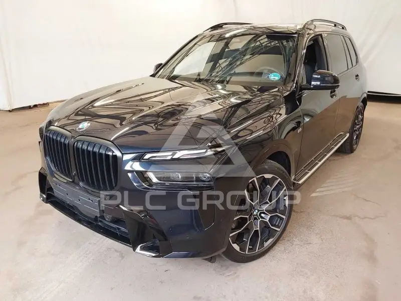 2025 BMW X7