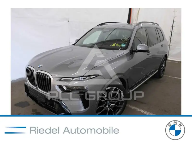 2025 BMW X7