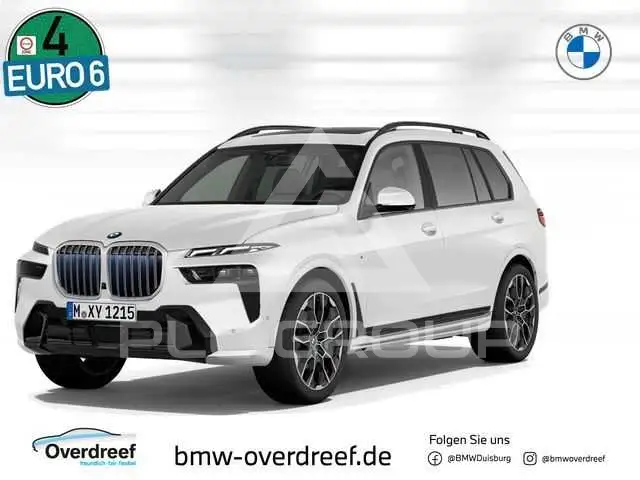 2025 BMW X7