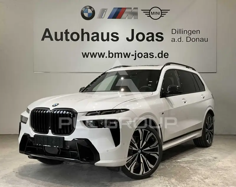 2025 BMW X7