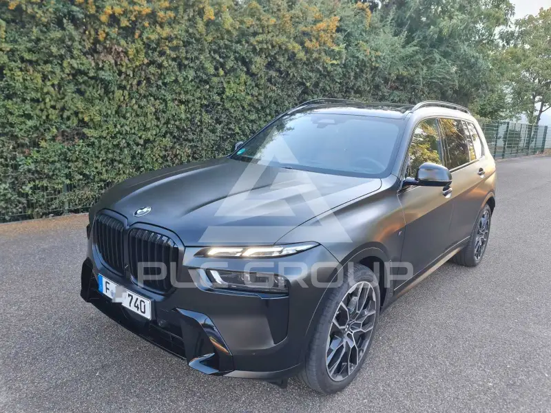 2025 BMW X7