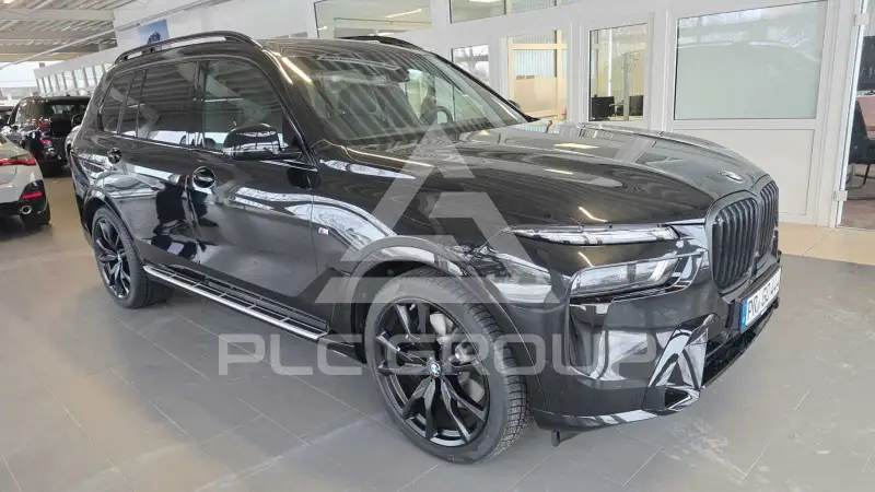 2025 BMW X7