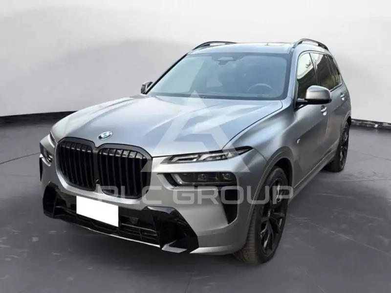 2025 BMW X7