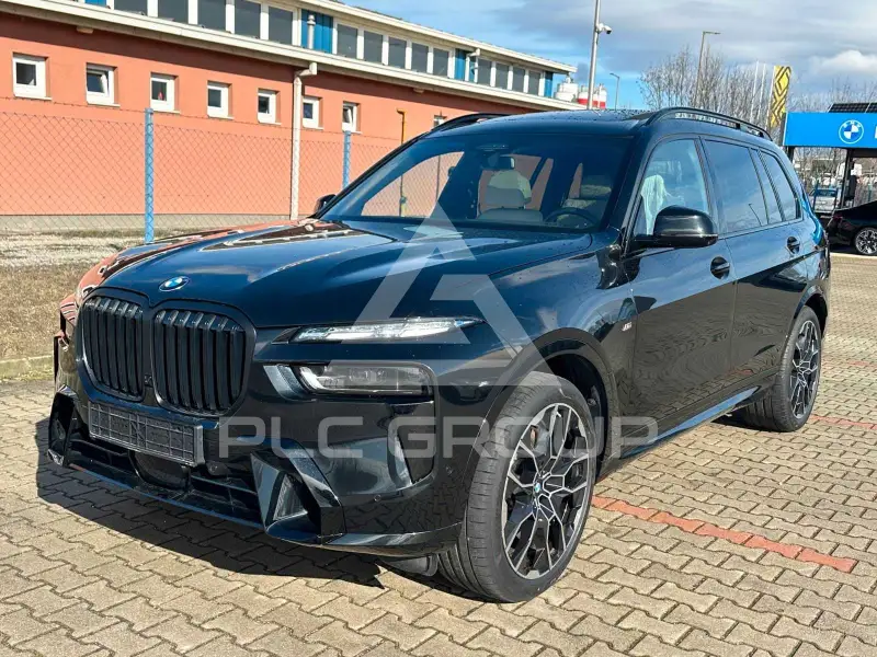 2025 BMW X7