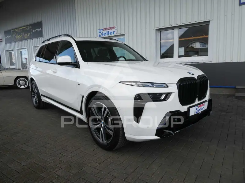 2025 BMW X7