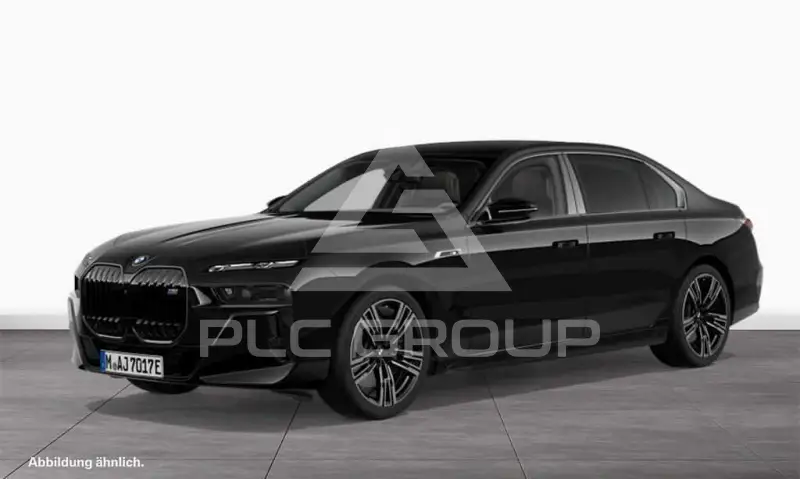 2025 BMW M7