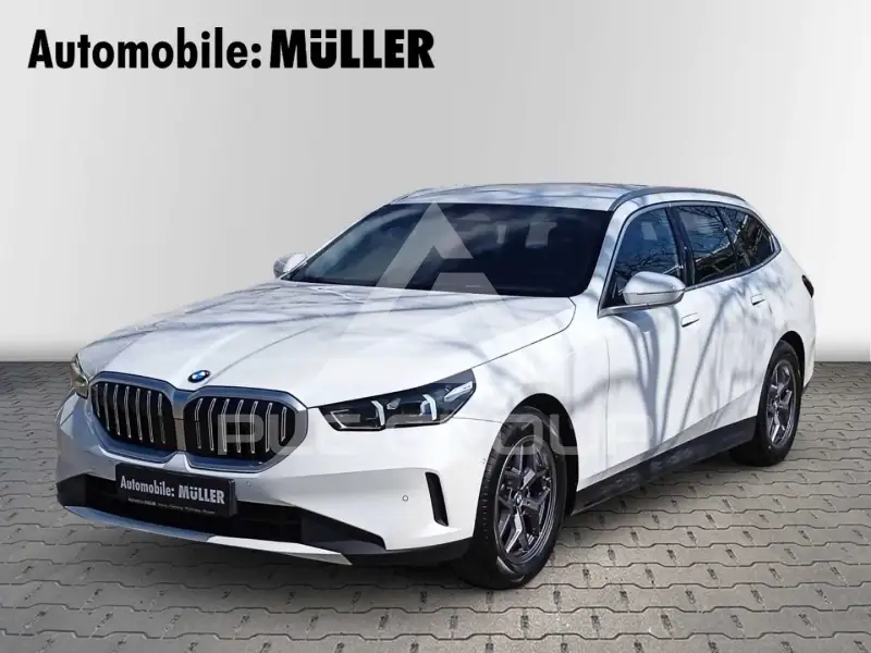 2025 BMW 520