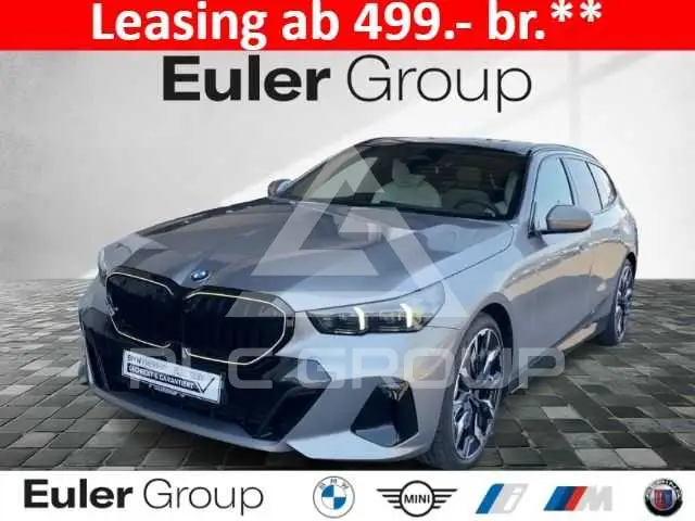 2025 BMW 520