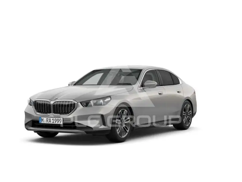 2025 BMW 520