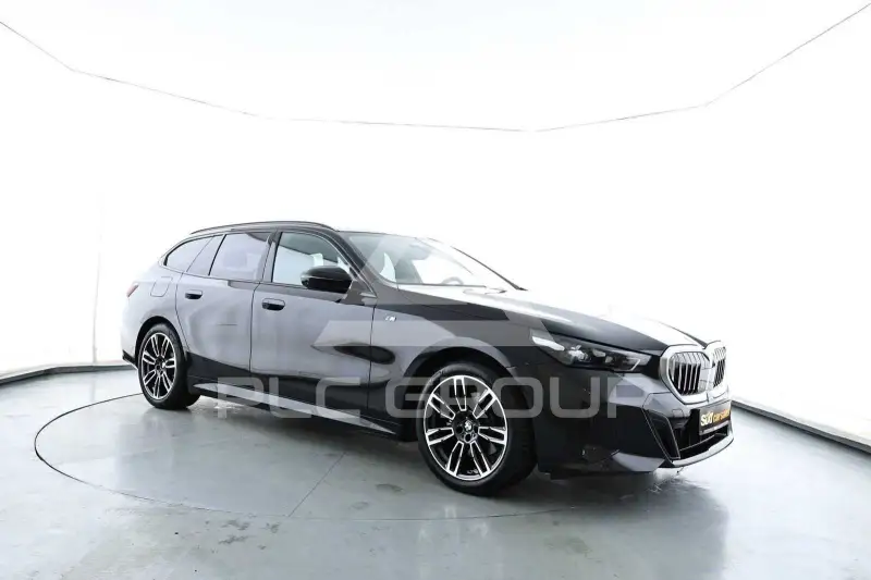 2025 BMW 520