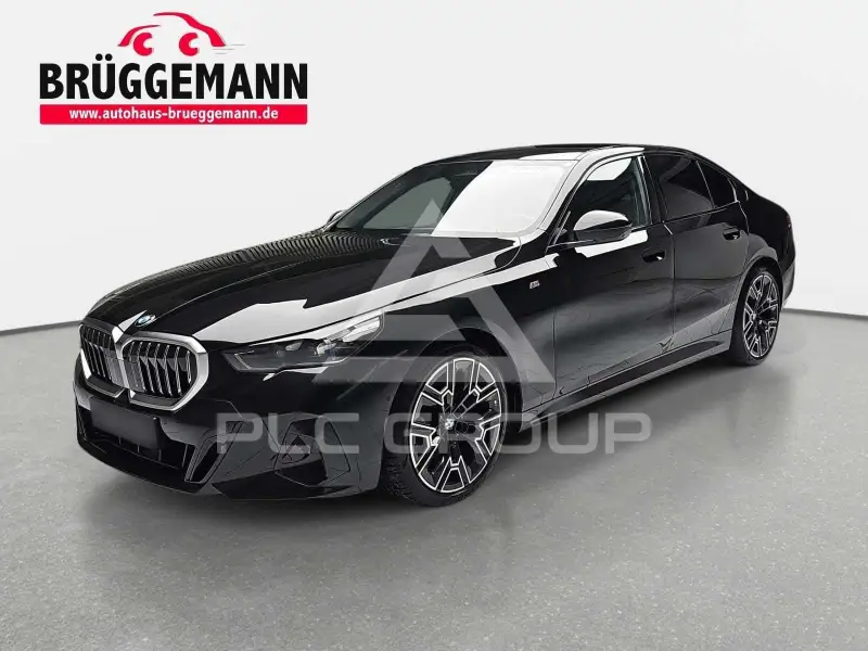 2025 BMW 520