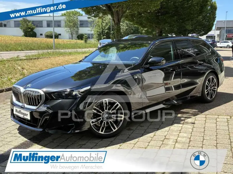 2025 BMW 520