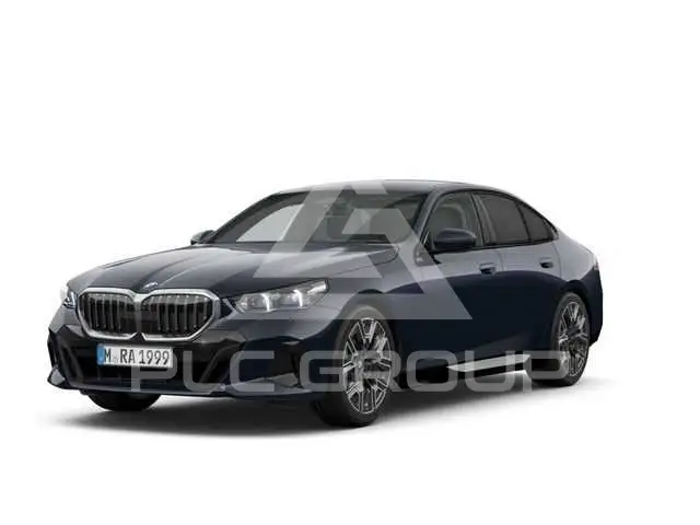 2025 BMW 520