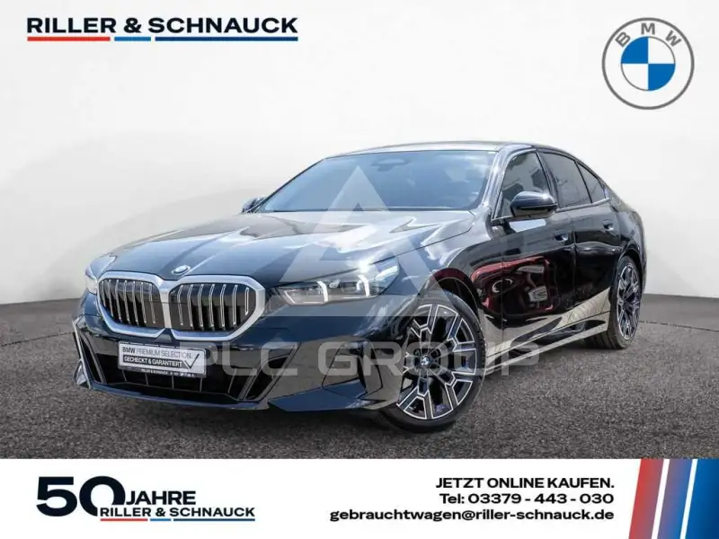 2025 BMW 520